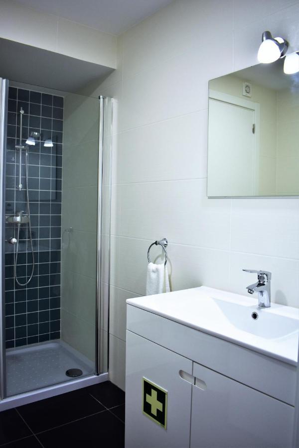 Ocean Blue Apartment ปอนตาเดลกาดา ภายนอก รูปภาพ