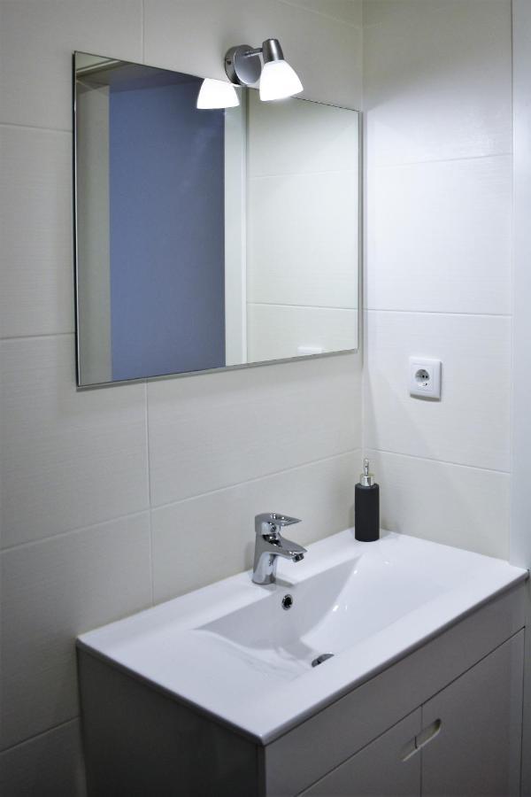 Ocean Blue Apartment ปอนตาเดลกาดา ภายนอก รูปภาพ