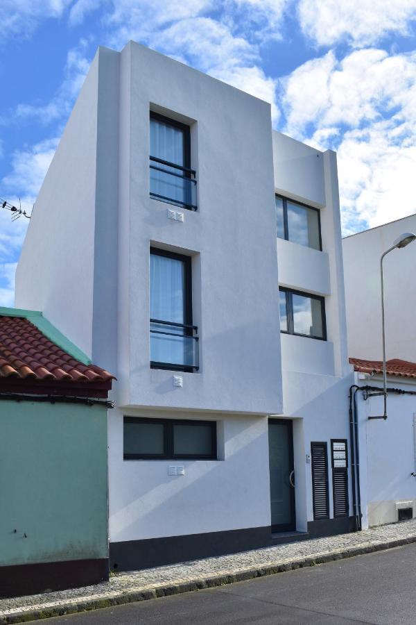 Ocean Blue Apartment ปอนตาเดลกาดา ภายนอก รูปภาพ